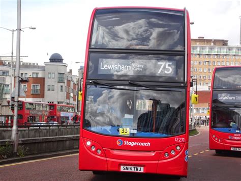 Tom London & Surrey Bus Blog: Route 75 Observations