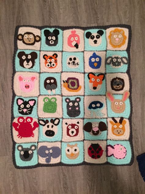 Zoo Animal Blanket For My Niece Coming In October Rcrochet