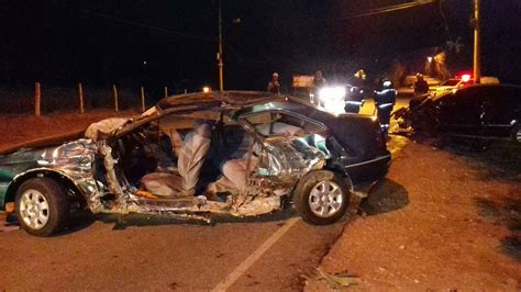 Acidentes Na Madrugada De Domingo Deixam Feridos Em Barbacena Zona Da