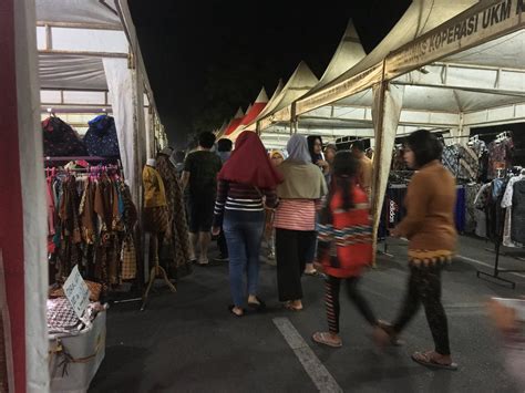 Ngarsopuro Night Market Solo Iyoth World