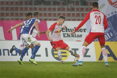 FC Liefering Jahresabschluss gegen den FC Blau Weiß Linz