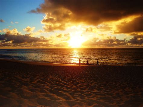 Sunset Beach At North Shore In Hawaii