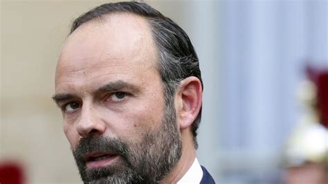 Photo Le Premier Ministre Edouard Philippe Sortant Du Premier Conseil