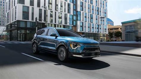 2023 Kia Niro Phev Starts 35 035 Offers 33 Mile Electric Range