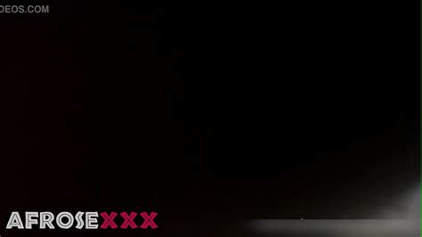 MILF ébène sexy donnant une pipe incroyable qui se sent vraiment bien Partie XNXX
