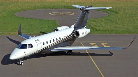 Embraer Praetor Flexjet H Ifx Landing At Nancy Airport