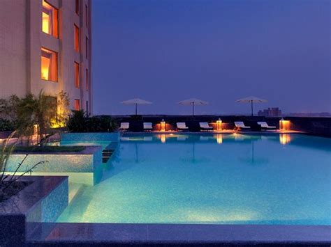 Radisson Blu Dwarka, Delhi | Banquet Hall | 5 Star Wedding Hotel ...