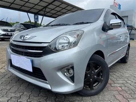 OLXmobbi Toyota Agya 1 0 G Bensin MT 2015 Silver Mobil Bekas