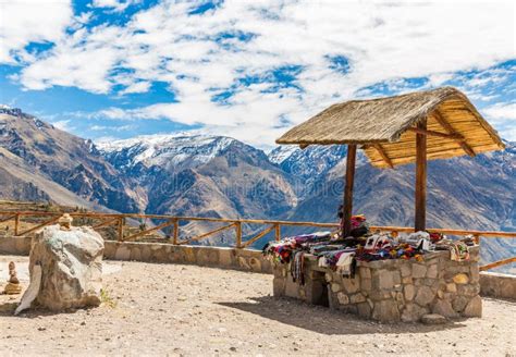 Kleurrijke Stof Bij Markt In Peru Zuid Amerika Stock Afbeelding