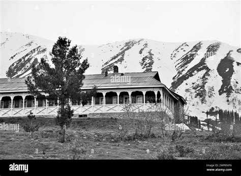 Hotel Gulmarg Black And White Stock Photos And Images Alamy