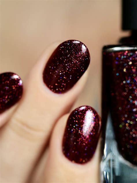 ILNP Carrie Blood Red Holographic Nail Polish