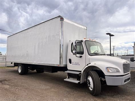 26 Foot Box Trucks Used Commercial Box Trucks For Sale Dastrucks