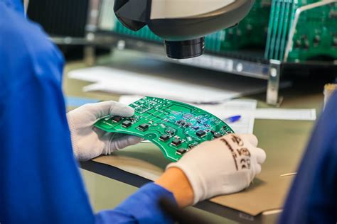 Основы ручного монтажа печатных плат: инструменты, материалы и техника ...