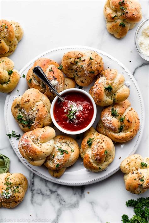 These Homemade Garlic Knots Are Extra Soft And Fluffy Made From 6