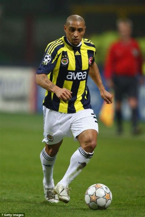 Chelsea v Fenerbahce key battles Fenerbahçe Roberto carlos Best