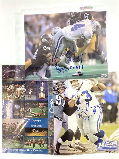 Lot 2 Dallas Cowboys Autographs And Nfl Program