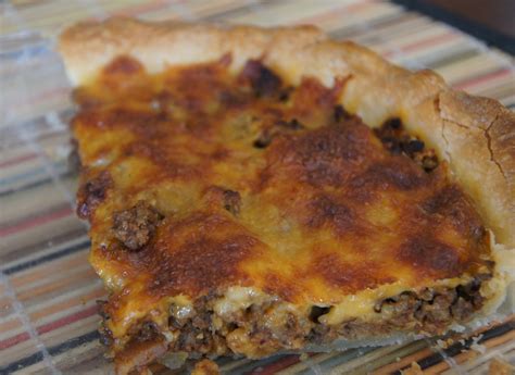 Little Bit Of Everything Bacon Cheeseburger Pie