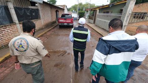 Desbordamiento De R O Afecta Casas De Tizap N El Alto