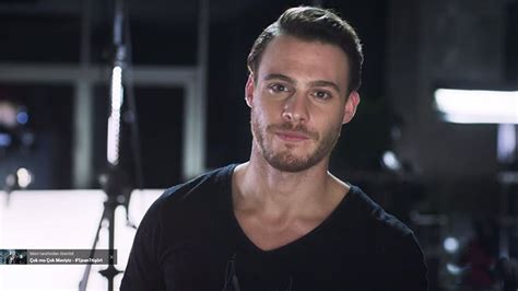 Kerem Bursin: A Brave and Romantic Star - Celebrities