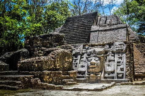 Belize Lamanai Tours the No 1 Belize Maya Ruins Tour