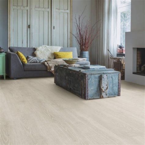 Quickstep Woodland Oak Light Beige Laminate Flooring Grey Laminate