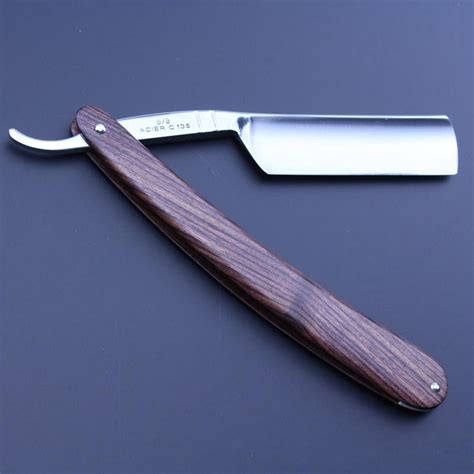 Ti Le Grelot Razor Medaille D Or Kingwood The Invisible Edge