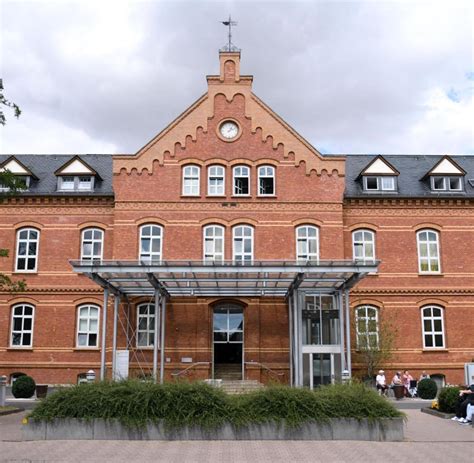 Thüringens erster Hebammenkreißsaal in Arnstadt eröffnet WELT