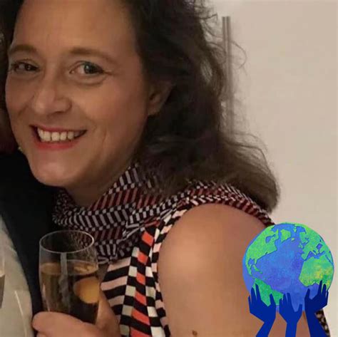 Manuela Sá Carneiro