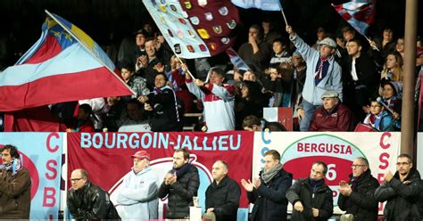 Stade pierre Rajon Le CSBJ rugby a battu Narbonne 37 à 18 Que la