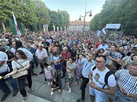 Protesti protiv rudarenja litijuma održani u nekoliko gradova u Srbiji