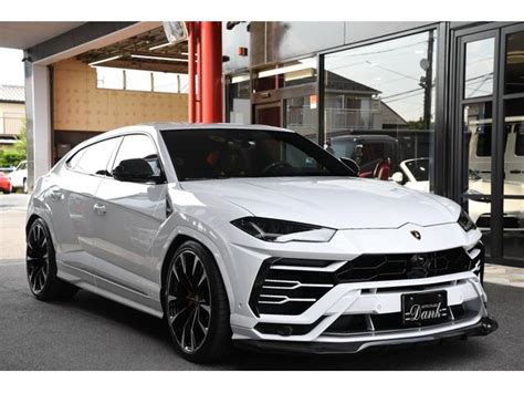 Lamborghini Urus Base Grade 2020 White 7900 Km Details