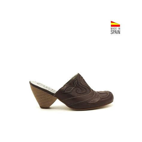 Zuecos De Piel Para Mujer En Color Marr N Con Tac N Made In Spain