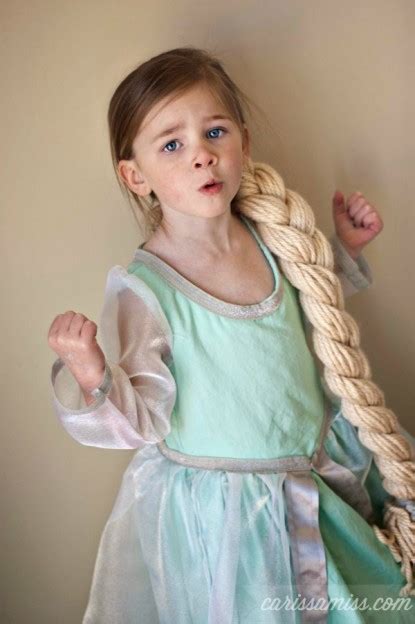 8 Fabulous Disney Frozen Elsa Dresses (6 You Can Make Yourself) and 1 ...