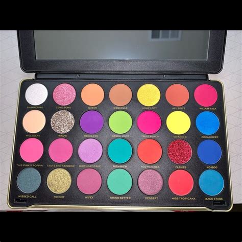 Makeup Revolution Makeup Makeup Revolution X Patricia Bright Rich In Color Eyeshadow Palette