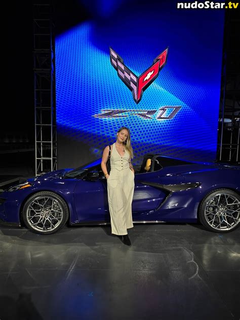 OMGitsfirefoxx Sonja Reid Nude OnlyFans Photo Nudostar TV