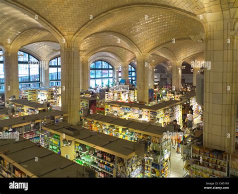 Food Emporium Market At The Queensboro Bridge Stock Photo Alamy