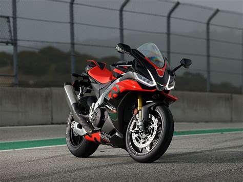 New 2024 Aprilia RSV4 Factory 1100 Williamson NY Specs Price