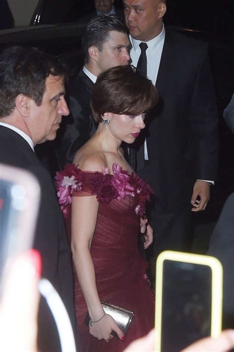 Scarlett Johansson: Met Gala Afterparty -02 | GotCeleb