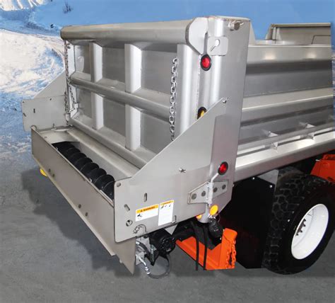 Industrial Machine Under Tailgate Spreader