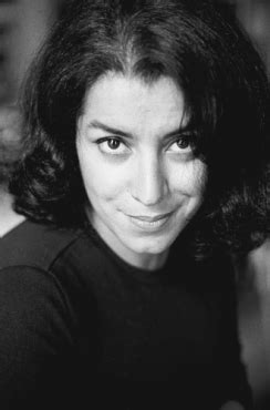 Marjane Satrapi Biography