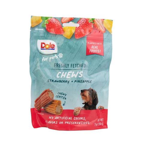 Dole 7 Oz Freshly Fetched Strawberry Pineapple Flavor Dog Treats