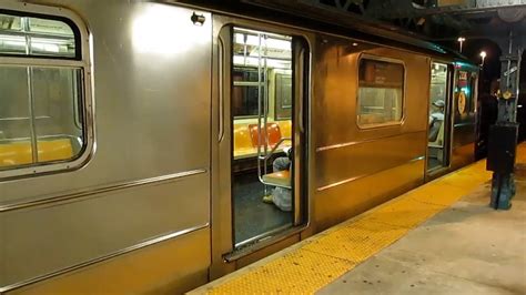 Mta New York City Subway Van Cortlandt Park Bound R62a 1 Train At The