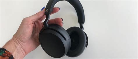 Sennheiser Momentum 4 Wireless review: better than the Sony WH-1000XM5 ...