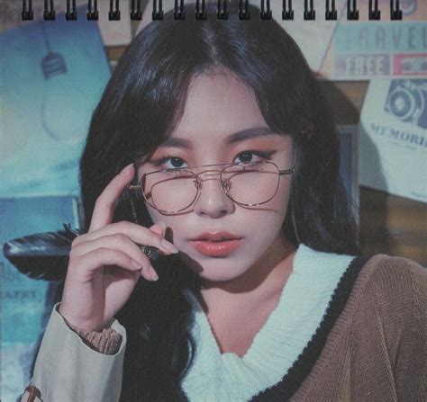 MAMAMOO Wheein Season S Greetings 2019 Mamamoo Mujer De Mi Vida