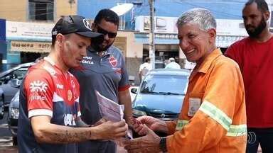 Globo Esporte GO Torcedor do Vila Nova conhece o atacante Moisés e