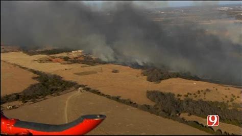 Web Extra Bob Mills Skynews Hd Flies Over A Large Grass Fire Near