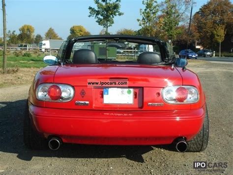 1990 Mazda Miata - Car Photo and Specs