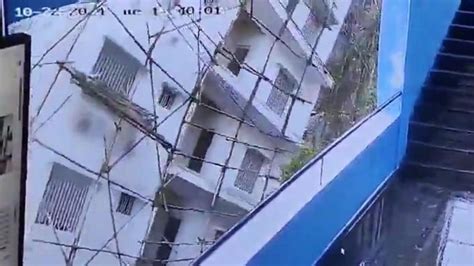 Un Edificio Di Sette Piani Crolla Nel Sud Dellindia Il Momento Del