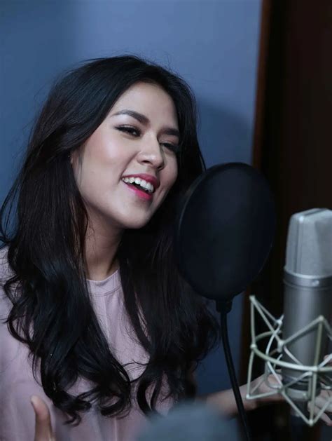 Yang Berbeda dalam Album Ketiga Raisa - Photo Fimela.com