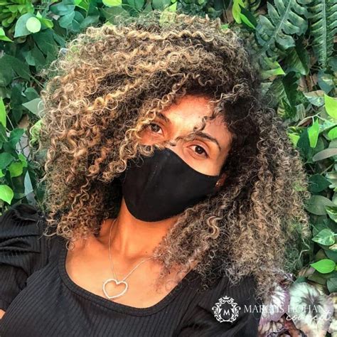 Cortes Em Camadas Para Cabelo Cacheado Estilos Incr Veis All